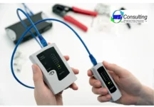 Operator Gas Tester melakukan pengukuran kadar gas berbahaya di area kerja industri